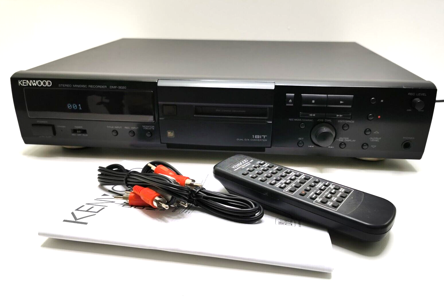 KENWOOD DMF-3020 Minidisc player / Recorder with remote